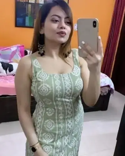 Call Girl in Anand Nagar